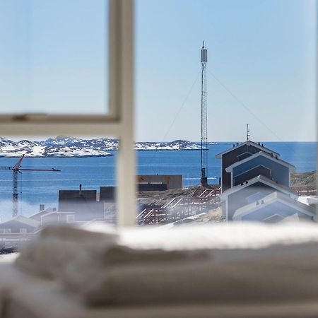 Hotel Aurora Apartments Nuuk Exterior photo